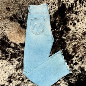 MOTHER Insider Crop Step Fray